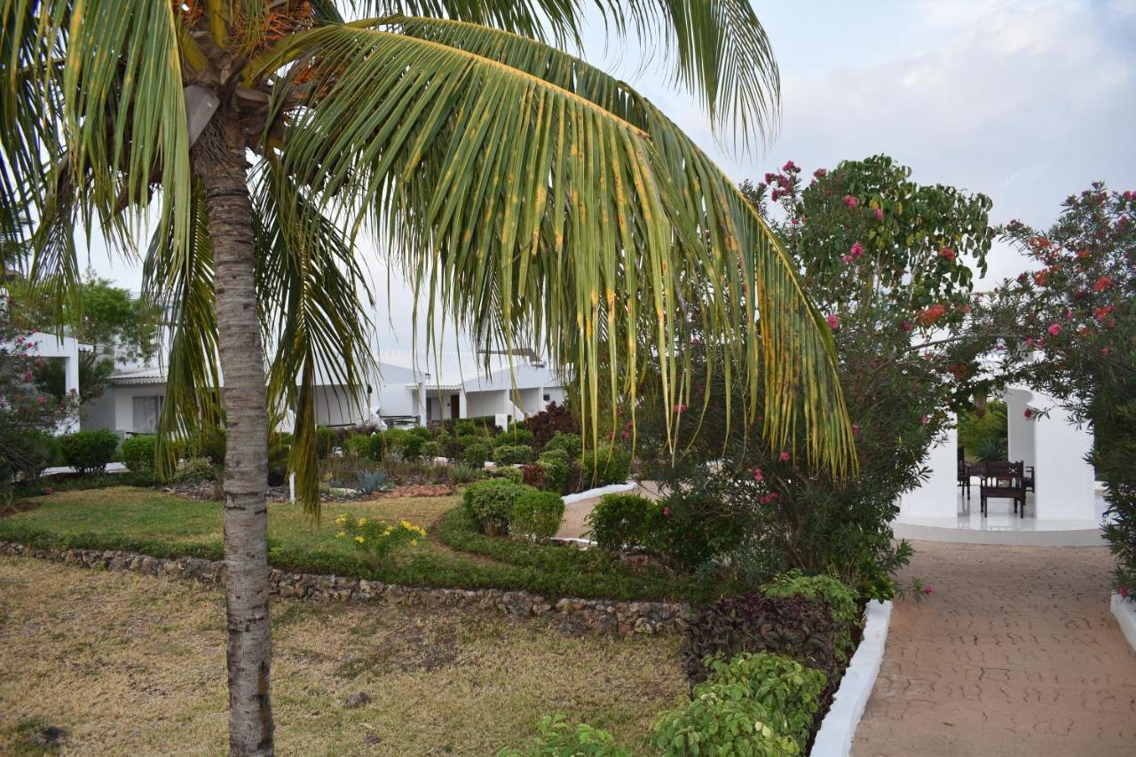 Kendwa Beach Resort Bagian luar foto