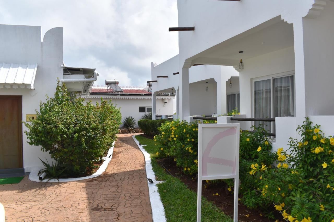 Kendwa Beach Resort Bagian luar foto