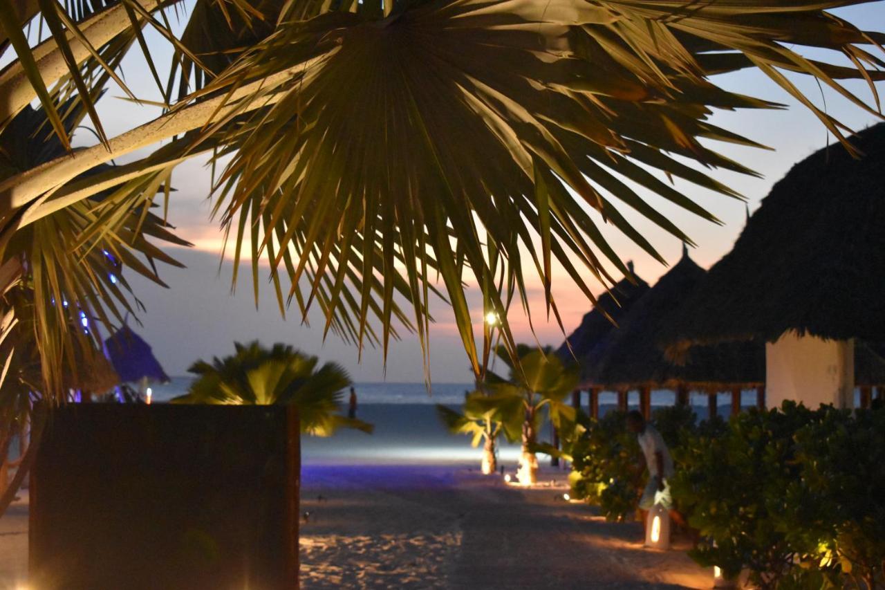 Kendwa Beach Resort Bagian luar foto